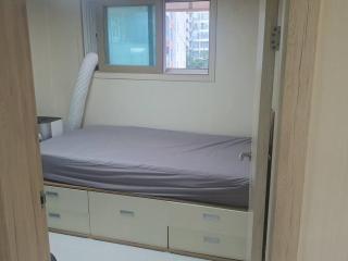 Convenient location 3-person room with living room and 2 bedrooms, 600 meters from Bogukmun Station, 5 stops to SNU Bundang Hospital, close to Korea University - Seul - 3
