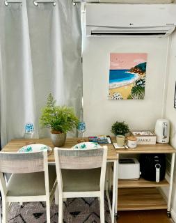 Affordable Luxury Room - Gold Coast - 5