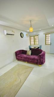 Bots Three Bedroom Luxury Apartment - 9