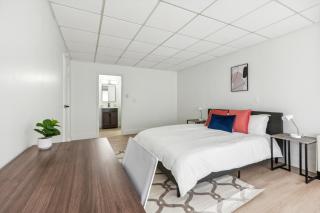 East 120 I Modern Refinished Apt Downtown I Gym - Rochester - 1