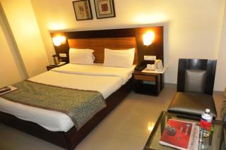 Collection O Reeva Regency - Shirdi - 2