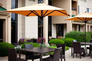 Courtyard Chicago St. Charles - 4