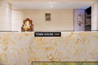 Super Townhouse OAK Gharonda Residency Near Sant Tukaram Nagar Metro Station - Pune - 1