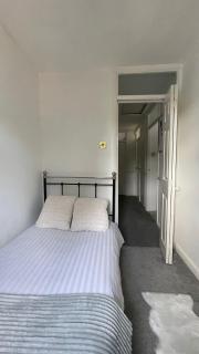 Single Room Near Basildon City Centre - Basildon - 2