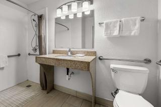 Americas Best Value Inn Hamilton - Hamilton - 2