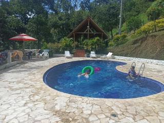 Finca los Orichas Barbosa - Barbosa - 9