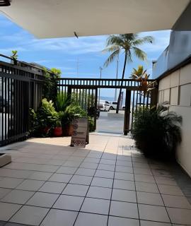 Magnífico Mezanino recém-reformado 2min. Praia - 2