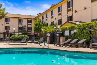 Ellis Island Hotel Casino & Brewery - 6