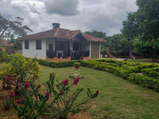 Eco - Hotel San Miguel Barichara Campestre - Arte y café - 6