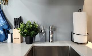 Private Greece inspired guest suite in Erindale - Mississauga - 4