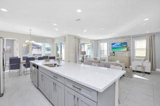 Florida Garden Luxury Home With Private Pool & Spa villa - 3