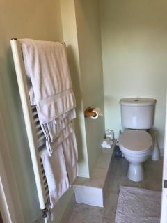 Room in Guest room - Orchard Manor, Fore Street, Probus, Tr24ly, Nr Truro - 4