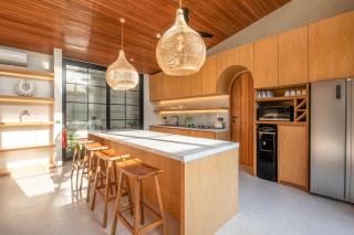 Stylish 5br Boho Hideaway, 5 Minutes From Bingin - Uluwatu - 2