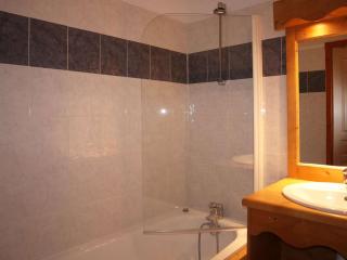 Appartement spacieux pour 6 avec piscine et sauna aux Orres - FR-1-322-648 - 4