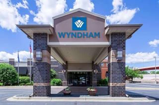 Wyndham Bloomington - Mall of America - 9