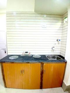Studio Room Close to Quest Mall - Calcuta - 2