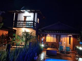 Praia do Rosa loft com cozinha - 2