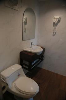Rock and Tree House Resort - Khao Sok - 1
