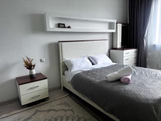 Трехкомнатная квартира - Almaty - 5