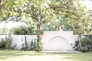VYS VILLA Luxury 3BR Villa with Pool, by The Beach - Canggu - 4