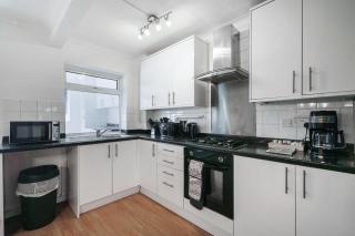 Exclusive 3 bed House in Welling, London - Welling - 2