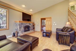 334 Willow Lake Ct, 4Br withloft 3Ba townhouse - 3