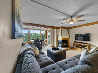 Sh404 Summit House Condo - 7