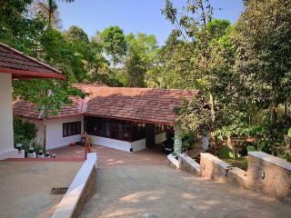 Cuppa Creek Homestay - Madikeri - 8