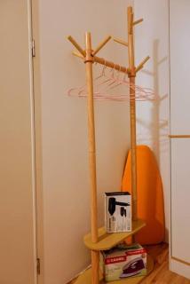 Vinta with Netflix and Vinyl Player and Washer - 9