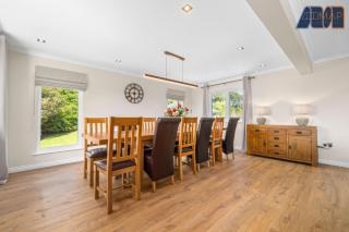 Large Family Home with Hot Tub or Jacuzzi, Log Burner - Bearsden - 6
