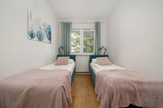 Jesionowa 37 Elegancki Apartament i Parking by Noclegi Renters - Wrocław - 9