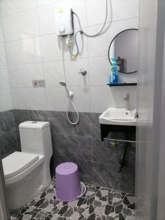 D'Nuha homestay Unit 2 Chenderong Balai Teluk Intan - 8