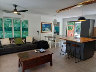 Coora 13 - Rainbow Beach - 7