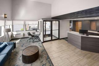 Super 8 by Wyndham Columbus - Columbus - 6