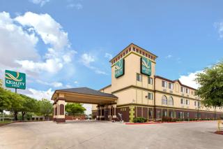 Quality Inn Near Seaworld - Lackland - San Antonio - 0