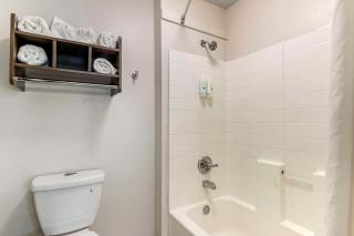 Quality Inn Near Seaworld - Lackland - San Antonio - 3
