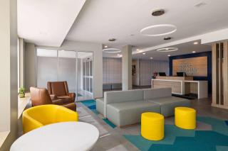 Microtel Inn & Suites by Wyndham Lachute - Lachute - 5
