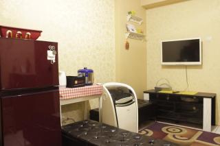 Spacious and Stylish 1BR Gateway Ahmad Yani Cicadas Apartment By Travelio - Bandung - 1