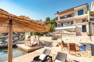 Beachfront Holiday Villa Marija - Karbuni - Blato - 1