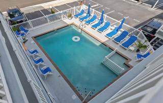 7203 Atlantic Ave, Unit 205 - 1