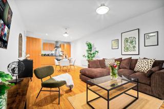 2-Bedroom Apartment in Heart of the City - China Town - Balcony - Secure Parking Included 48A - Birmingham - 5