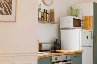 Vibrant 1BD Urban Retreat Canal Saint-Martin - Paris - 0