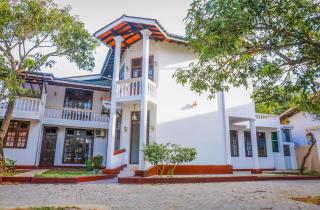 alBum by sEa World - Matara - 7