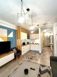 Hugo's Apartment - Suceava - 7