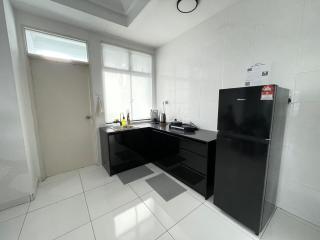 Platino 13 Pax, Mins away from Paradigm & Legoland - Johor Bahru - 4