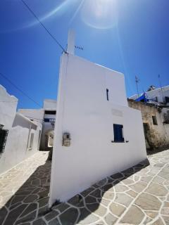Charming White House Retreat with Balcony in Paros Lefkes - Lefkes - 6