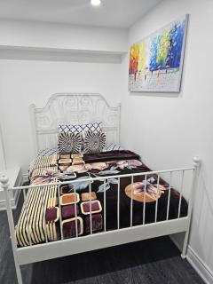 Cosy Spacious 2 bedrooms - Oakville - 6