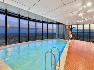 The Gatsby Escape Skytower Luxury Living at Level 71 - Brisbane - 1