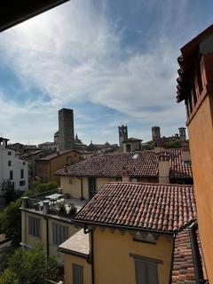 Chambre Dans La Tour - Bergamo - 4