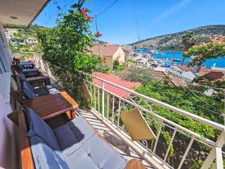 Holiday Home Mirko by Interhome - Vinišće - 9
